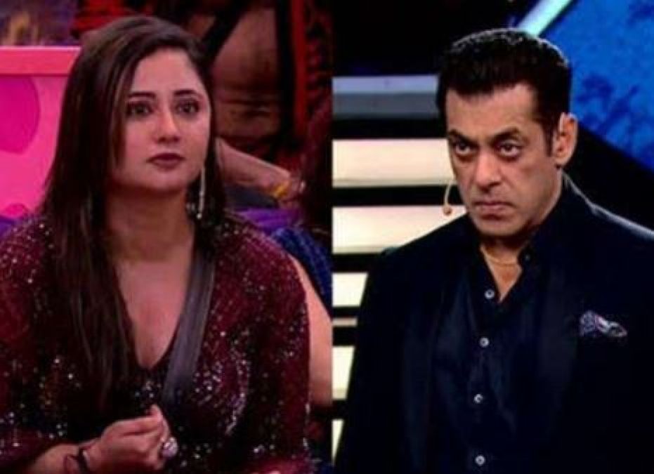 BB13: Contestant Rashmi Desai of Bigg Boss worked with Salman in this Ad film