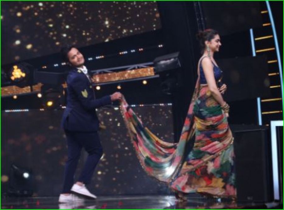 Indian Idol: Himesh Reshammiya dance with Deepika, met each other after 13 years