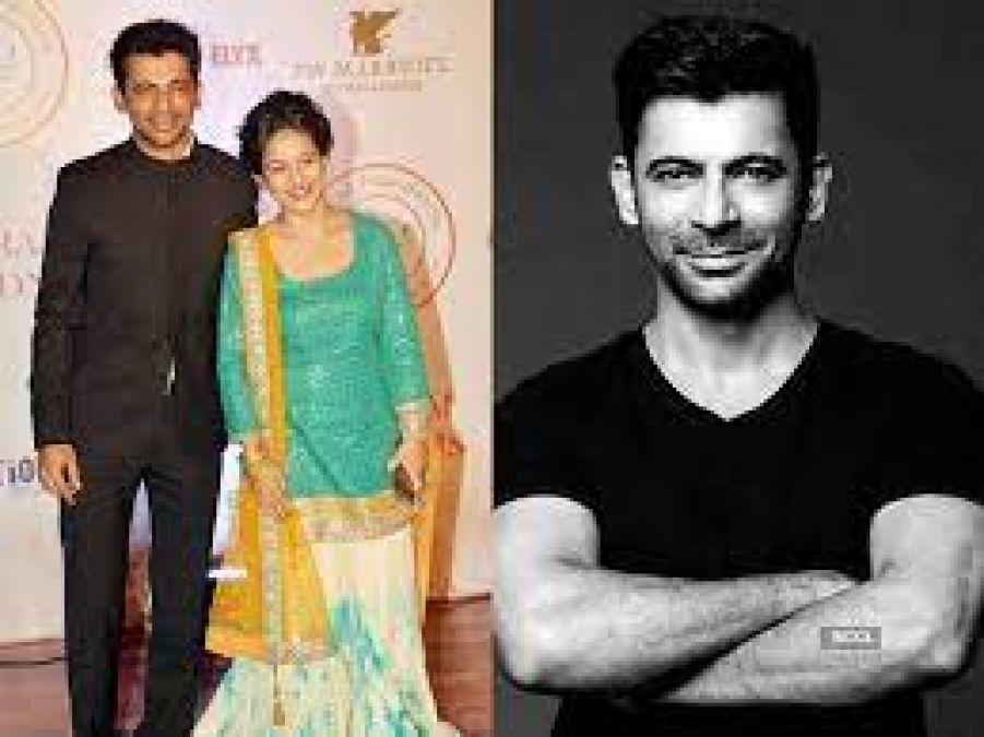 Who is Sunil Grover's wife?