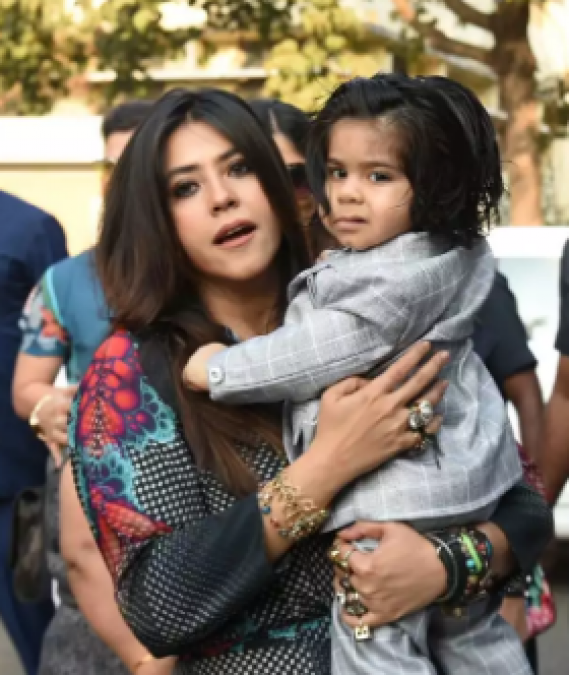 This cute video of Ekta Kapoor's son went viral, spotted with 'Mama' Tusshar