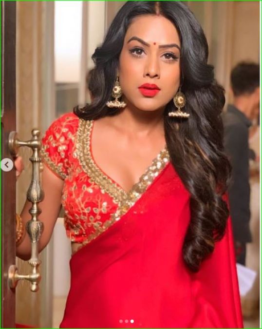This actress of Naagin 4 stuns red sari, check out pics here