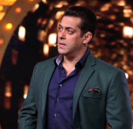 BB13: Salman calls Siddharth- Shehnaaz, 'Do Jism Ek Jaan', contestants laugh lots
