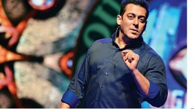 Fire breaks out on Bigg Boss sets, stampede