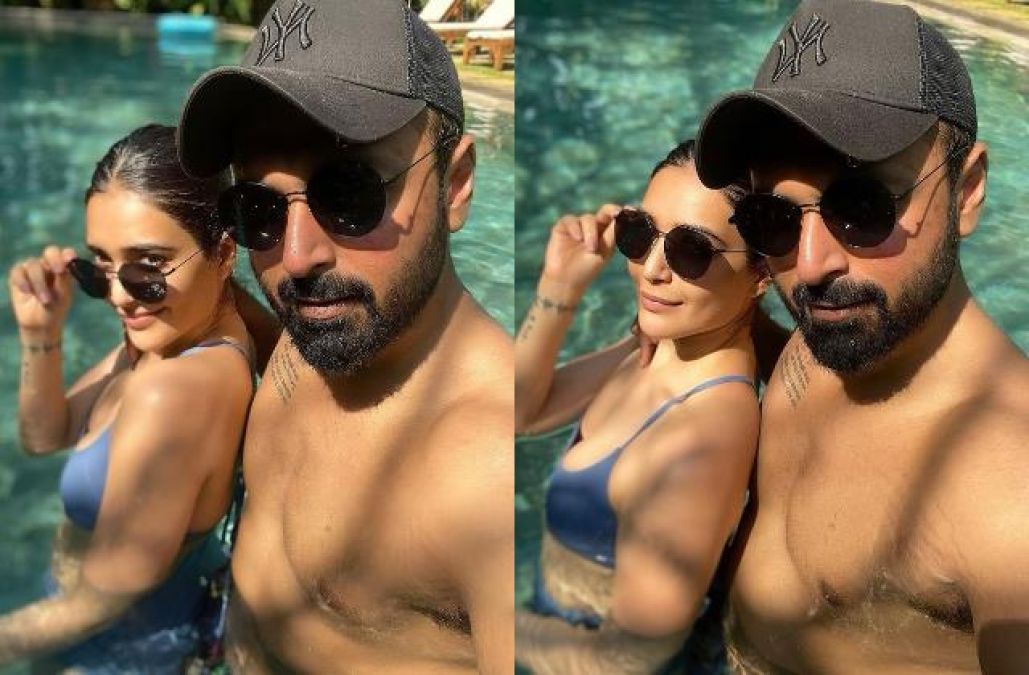 Karishma Tanna looked like this with her husband on her first Valentine's Day