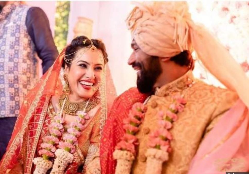 These eight TV couple got hitched within two months