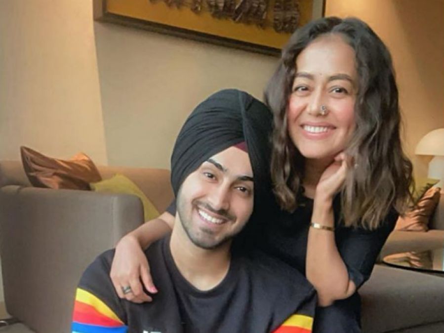 Rohanpreet's first Valentine's Day gift for Neha Kakkar, know what is the gift?