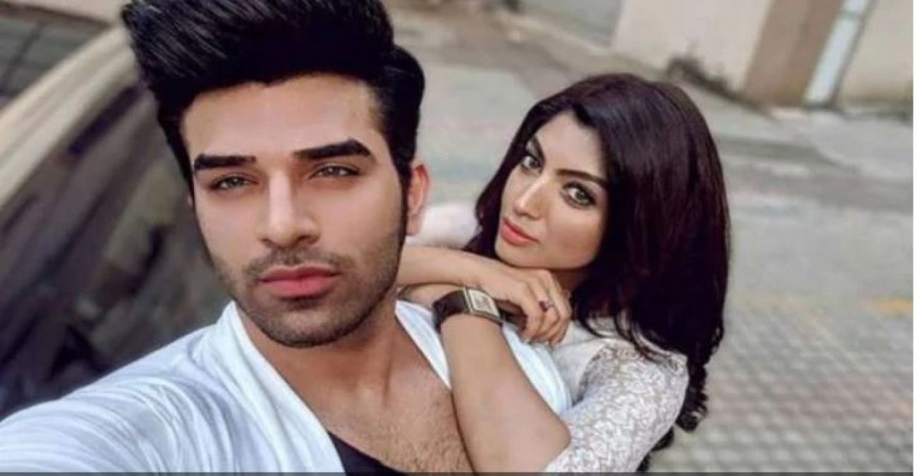 After breakup, girlfriend Akanksha reveals Paras' secret, says, 'He insulted me on show'