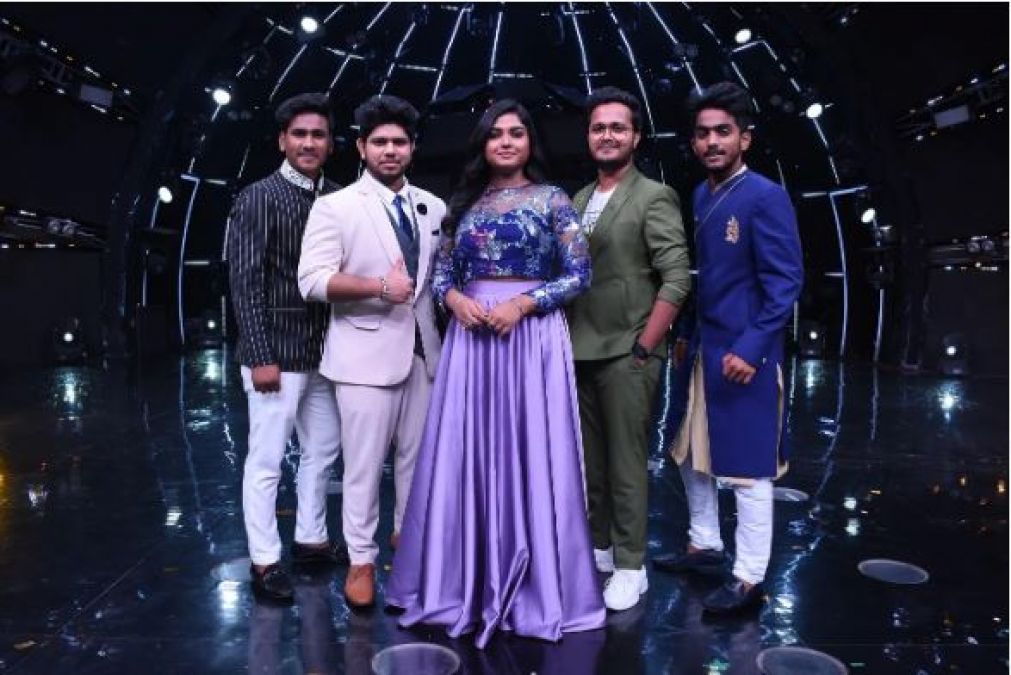 There are the top 5 finalists of 'Indian Idol 11', contestants got work offers