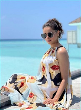 Kasautii Zindagii Kay starrer 'Komolika' enjoys vacation in Maldives