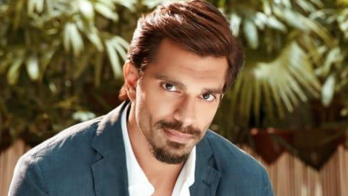 Karan Singh Grover ate enough to be a part of this TV show