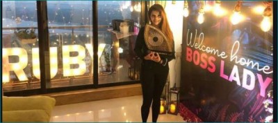 Rubina Dilaik receives grand welcome at home with BB 14 trophy
