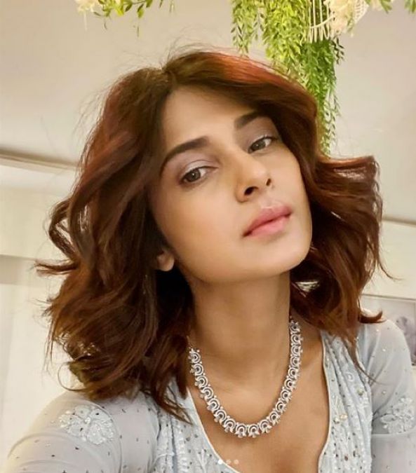 TV actress Jennifer Winget shares her beautiful picture, see here