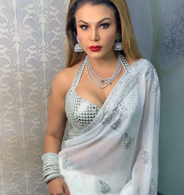 Rakhi Sawant Shares Heartbreaking Pics of Mother's Condition