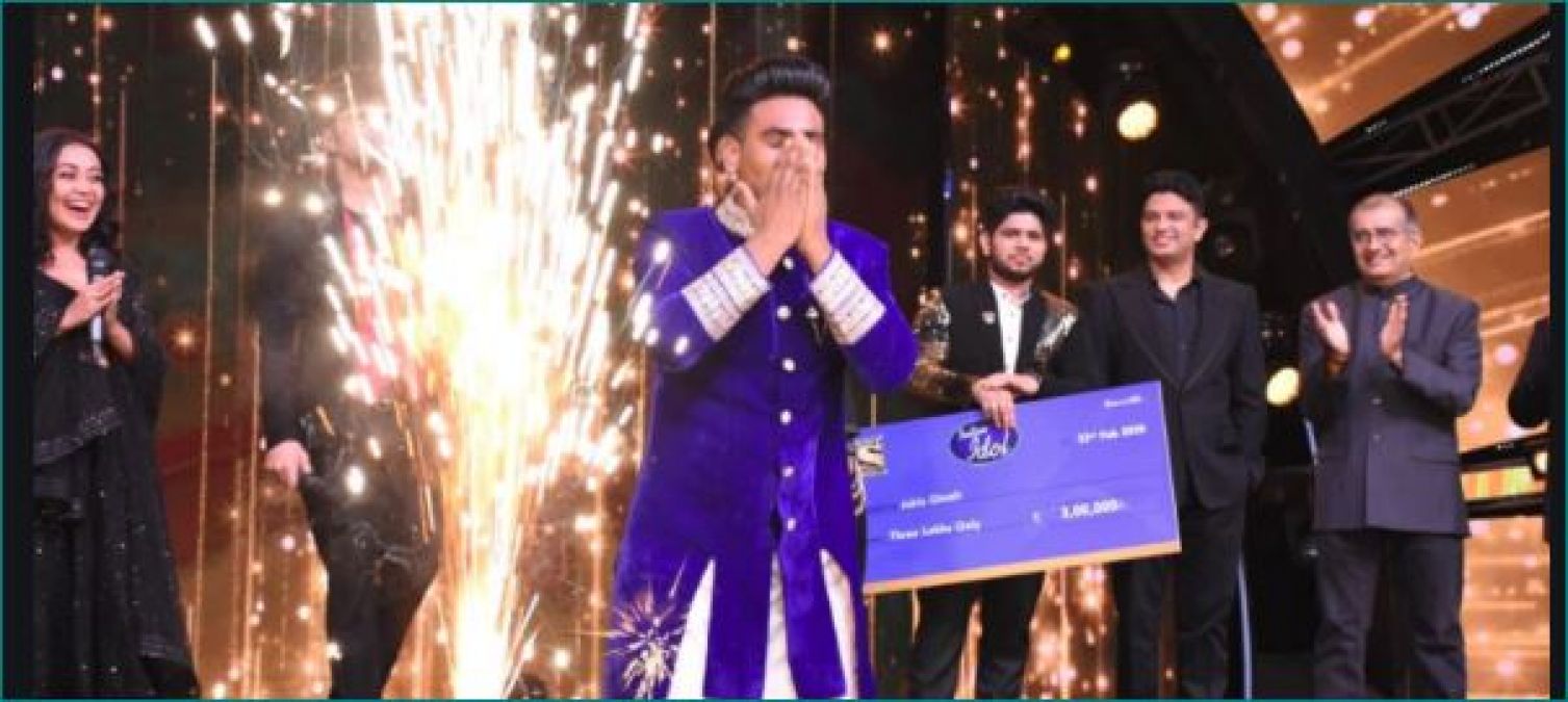 इंडियन आइडल 11 के विजेता बने सनी हिंदुस्तानी, मिले 25 लाख रुपए