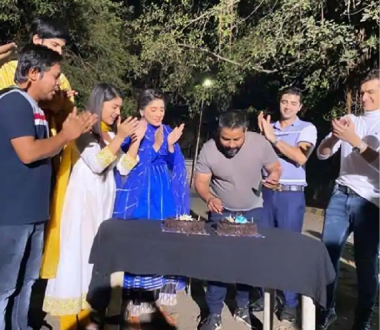 Yeh Rishta Kya Kehlata Hai team celebrates director's birthday on set