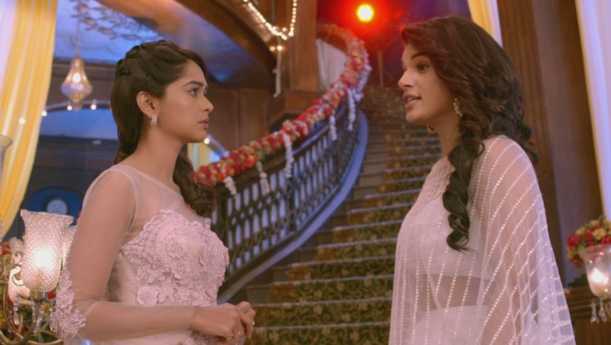 A new twist will come in Kumkum Bhagya, will Maya make the family a pawn?