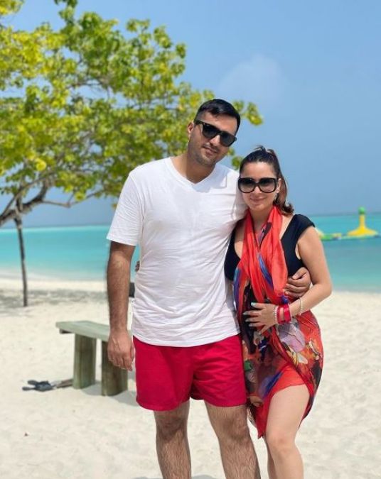 Shraddha shares new honeymoon video with husband