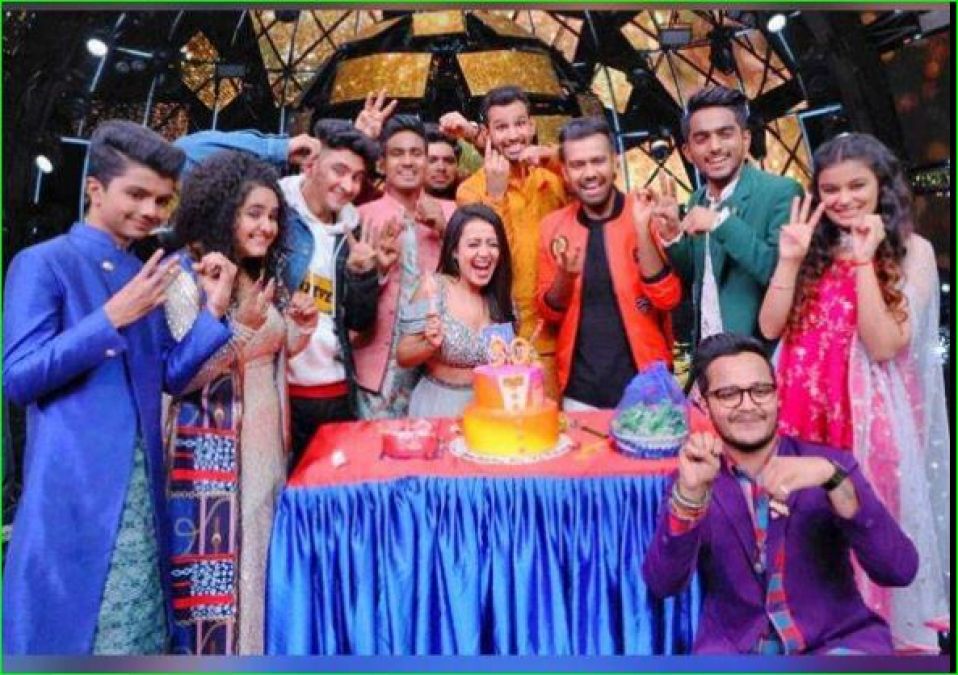 Neha cut cake on the sets of Indian Idol 11, check out 'happy' photos here