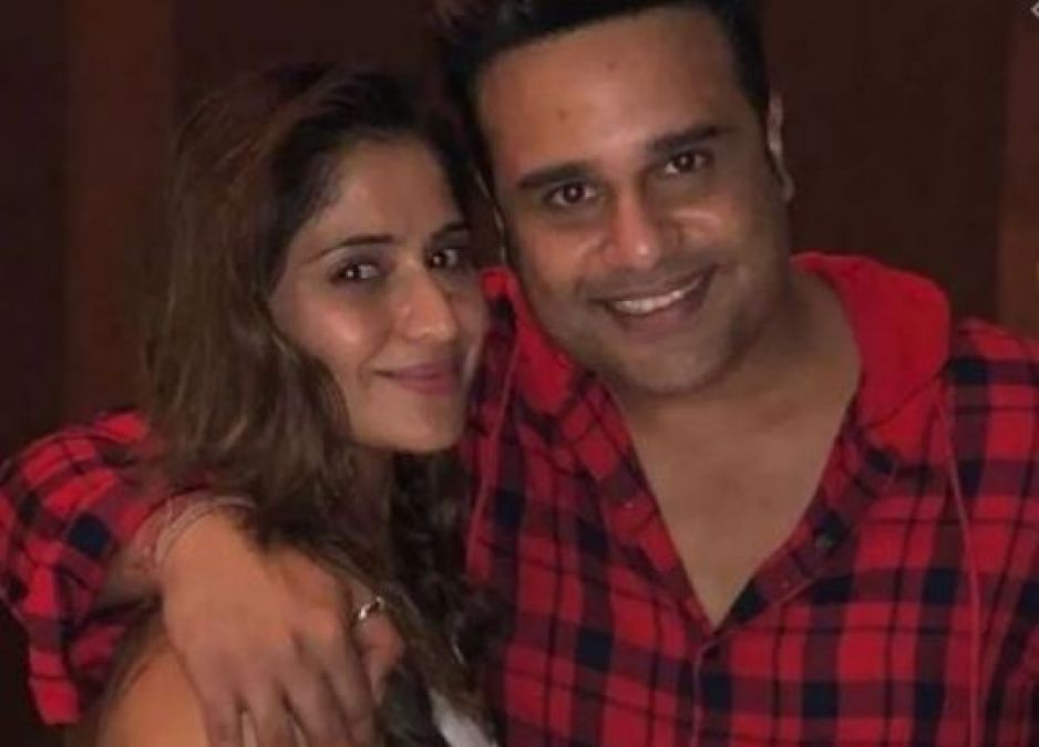 BB13: Aarti Singh became emotional to see brother Krushna, hugs him