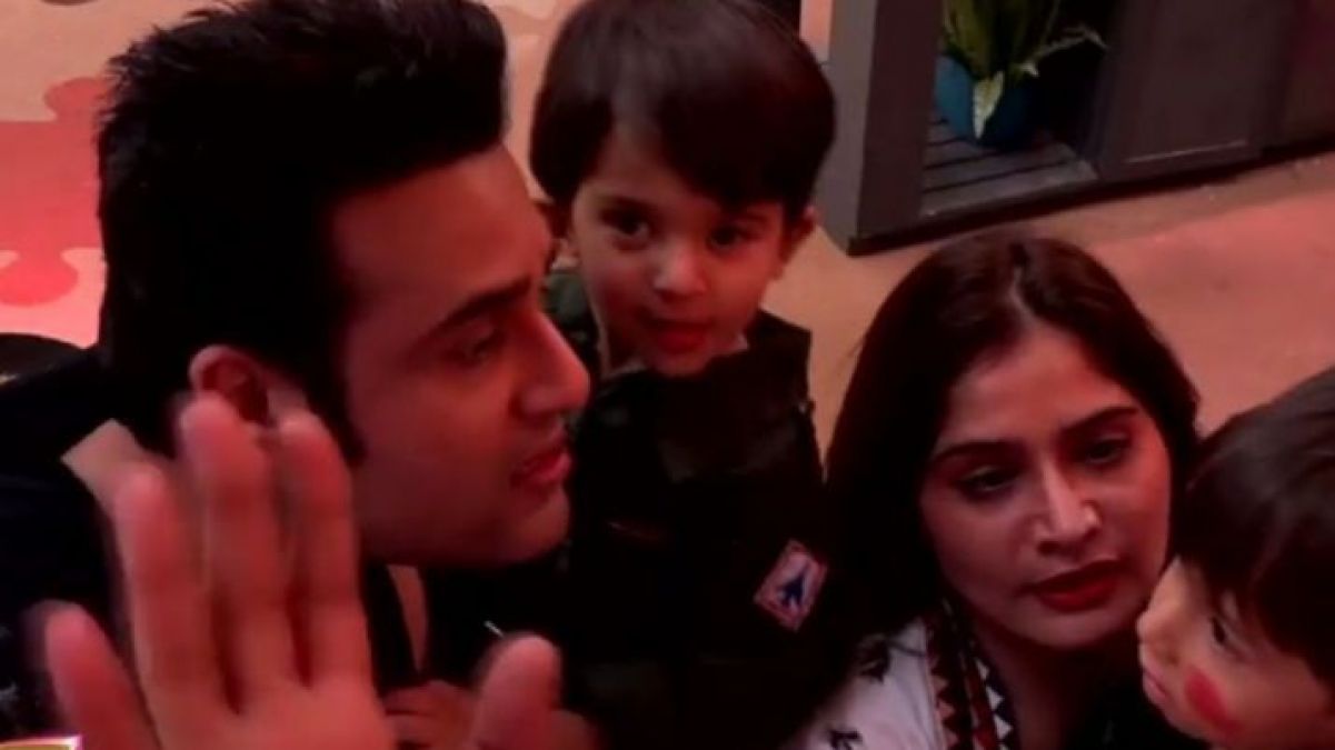 BB13: Aarti gets emotional after looking at brother Krushna and nephews
