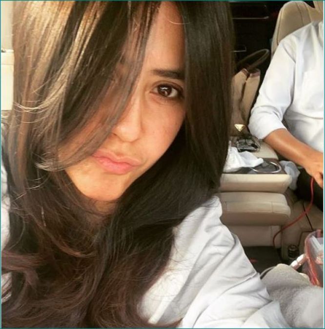 Ekta Kapoor succumbed to wardrobe malfunction, photos go viral