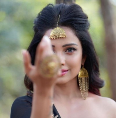 This actress's re-entry in Naagin 6, gave information sharing post