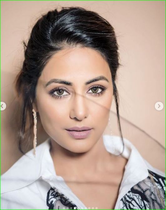 Hina Khan stuns in black and white dress, see pics here