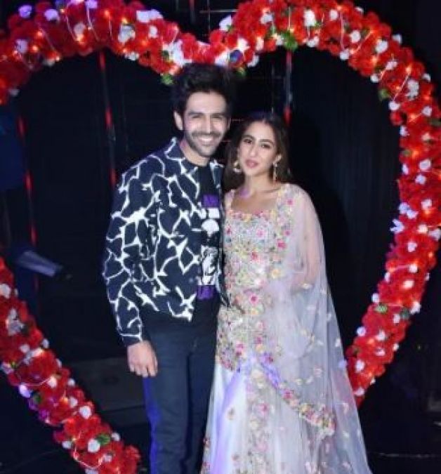 Indian idol 11: Kartik Aryan reveals his wedding plan, Here's Sara funny reaction