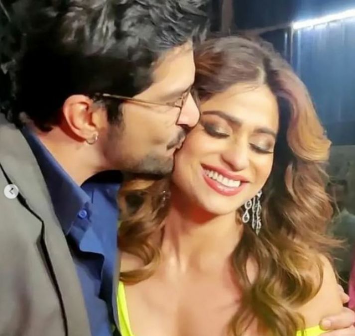 VIDEO: Rakesh got romantic after seeing Shamita Shetty, did this dirty act in front of everyone.