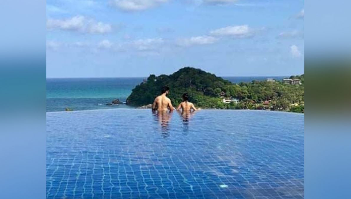 Passionate Kiss in the pool, Rajeev-Charu, enjoy a fierce honeymoon