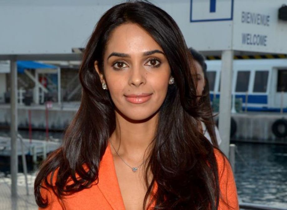 Mallika Sherawat's big statement on Kapil's show