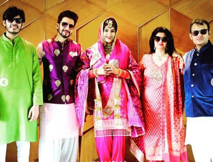 Manish-Sangeeta got wedding photoshoot done