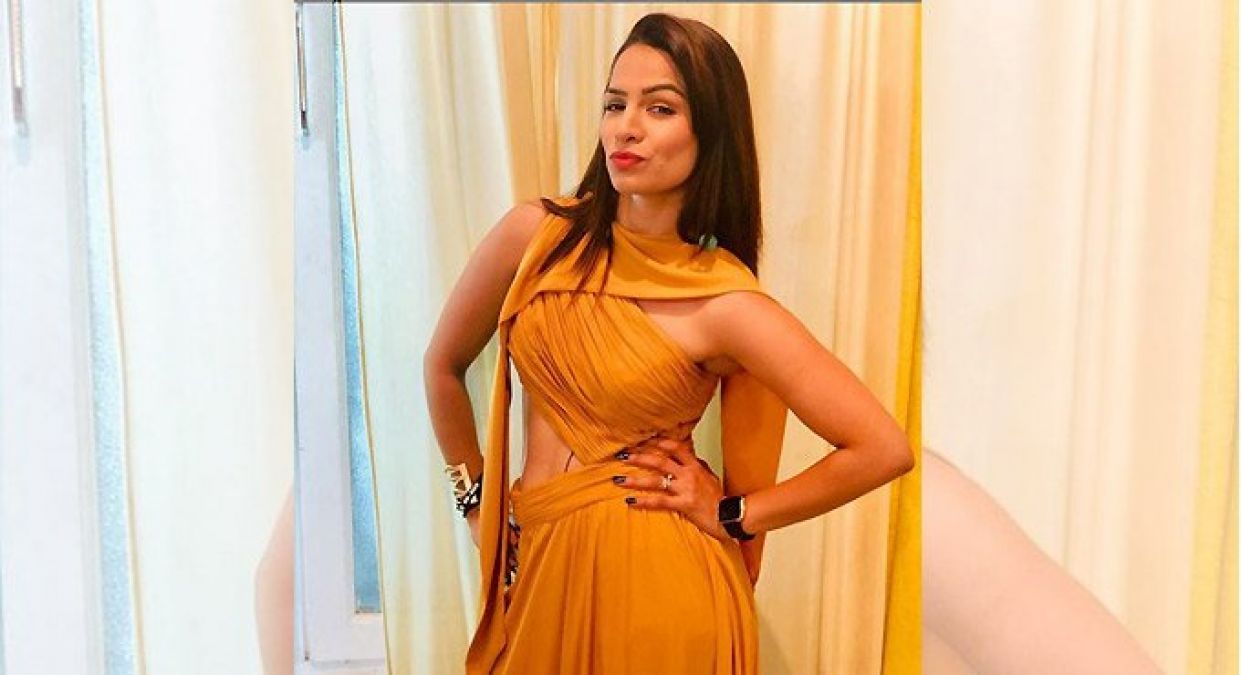 'Kumkum Bhagya' fame Shikha Singh gets trolled after latest photoshoot