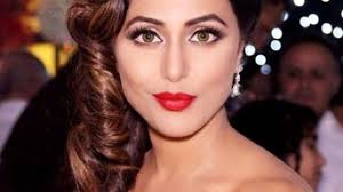 Hina Khan speaks on Nepotism, truth of Bollywood celebs revealed