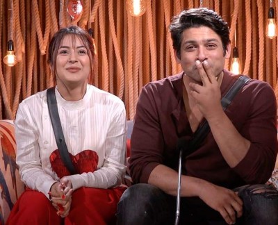 Sidharth speaks on reports of breaking up with Shehnaaz- God bless you all...