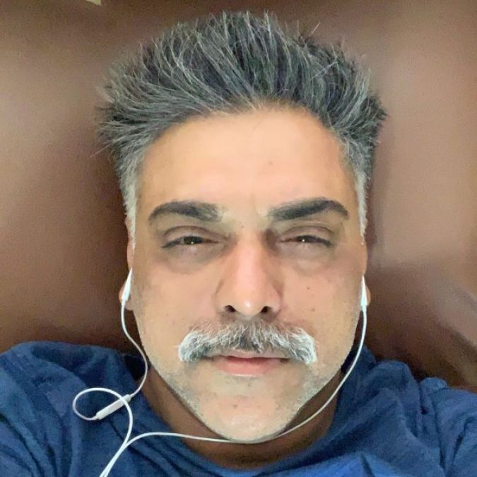 Ram Kapoor Changed His Look, You Won't Recognize him!