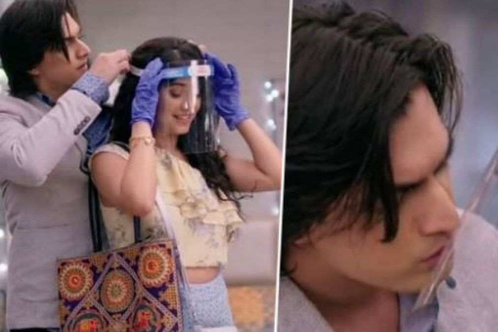 Video: 'Yeh Rishta Kya Kehlata Hai' stars seen in mask and face shield