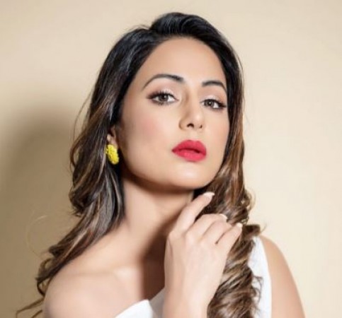 Hina Khan's epic reply to troller who asked her to stop sharing workout videos