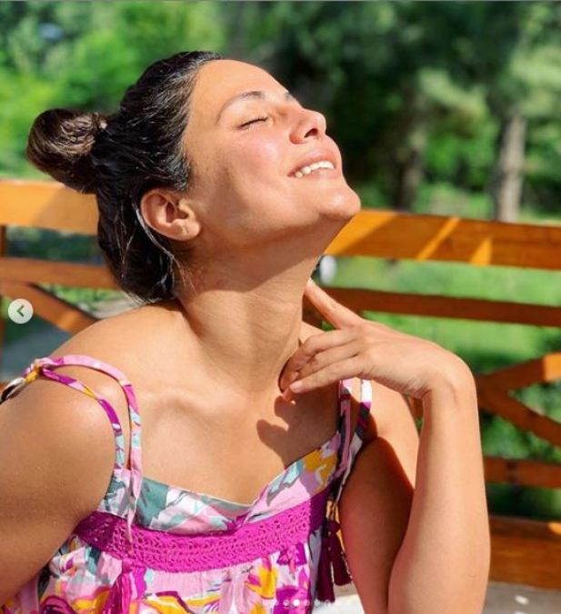 Hina Khan looked gorgeous even without makeup, photos show the witness