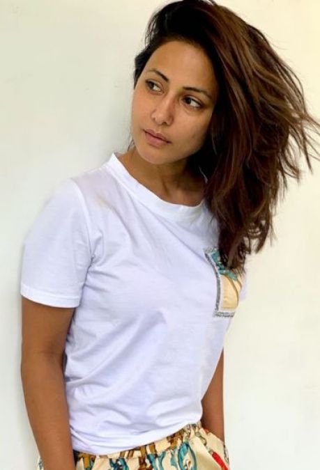 Hina Khan's no-makeup look goes viral, people compare her as old and witch!