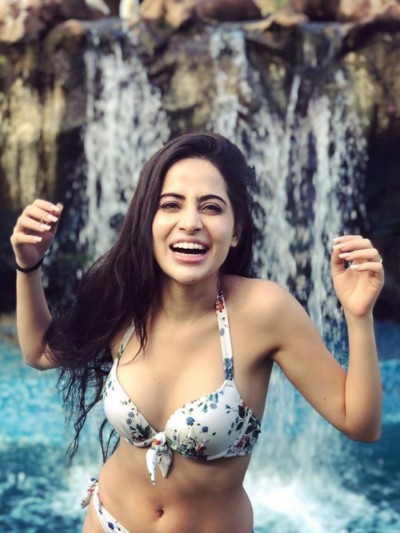 Urfi Javed was detained in UAE for shooting video in a revealing outfit!