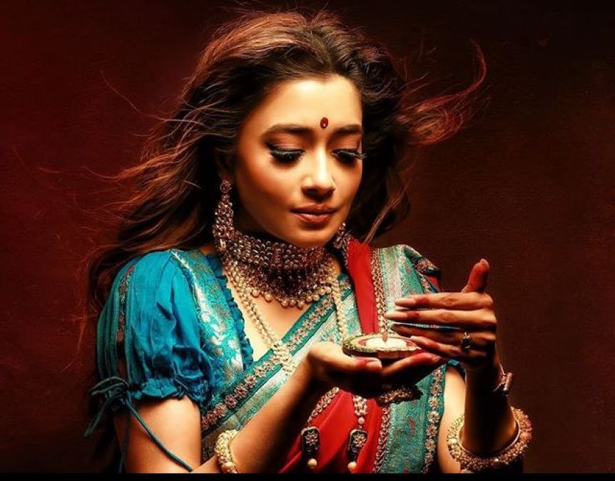 Tina Dutta shares this picture of Devdas after becoming 'Paro'