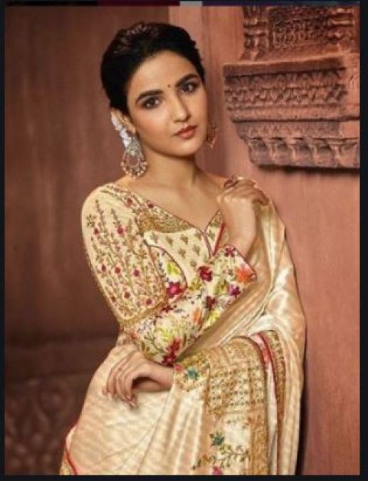 Jasmin Bhasin said this about being out of 'Naagin 4'