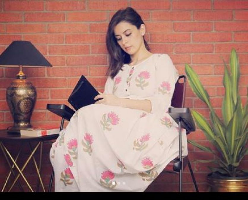 Ekta Kaul shares first picture of son Ved
