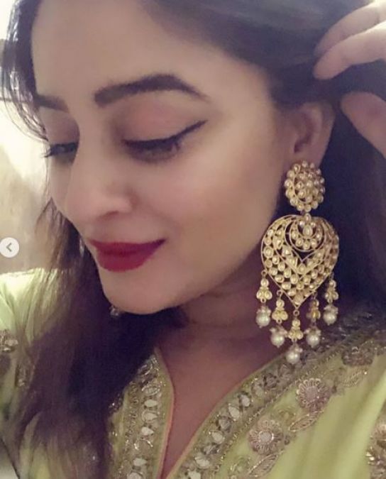 Mahi Vij was seen lashing out at the Eid party!
