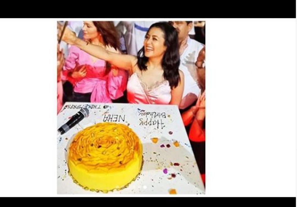So, Neha Kakkar celebrates her birthday; see pics!