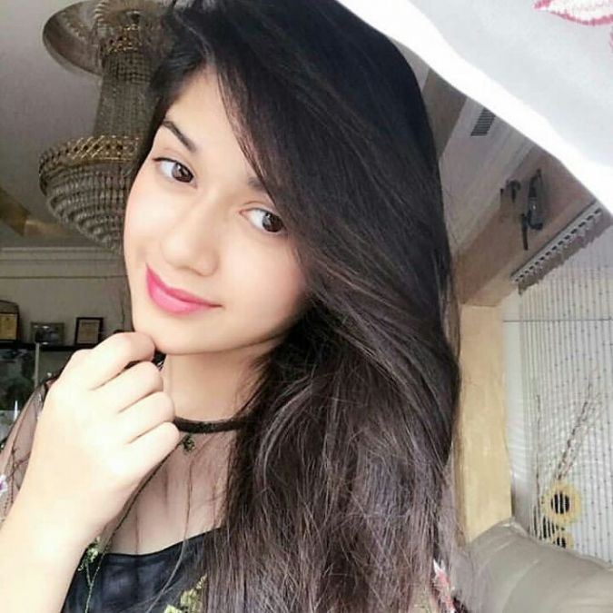 Will Tik-Tok star ' Jannat Zubair Rahmani ' be a part of Big Boss 13?