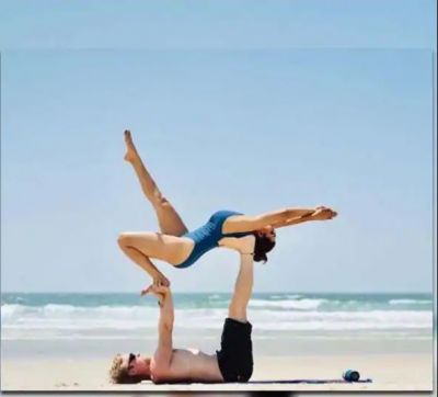Watch photos of TV stars' yoga on International Yoga Day!