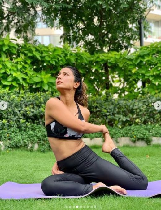 Komolika aka Hina Khan showed off her yoga magic on International Yoga Day