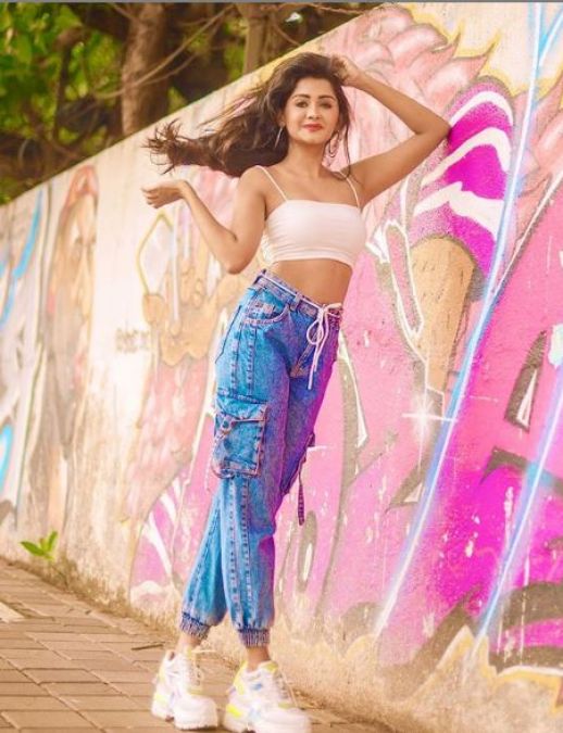 Kanchi Singh's new pictures driving people crazy